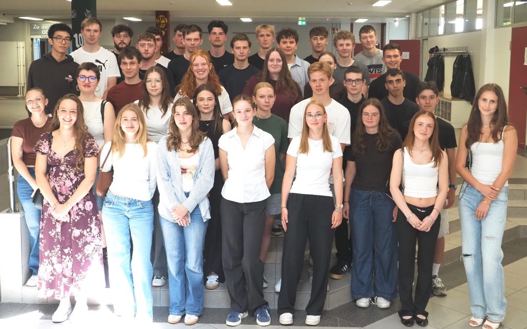 Herzlichen Glückwunsch an unsere 37 Abiturientinnen und Abiturienten zum bestandenen Abitur!